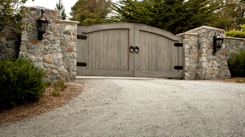Driveway Gate Installation detail